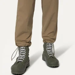 Bottes & Sneakers><noscript><img width=